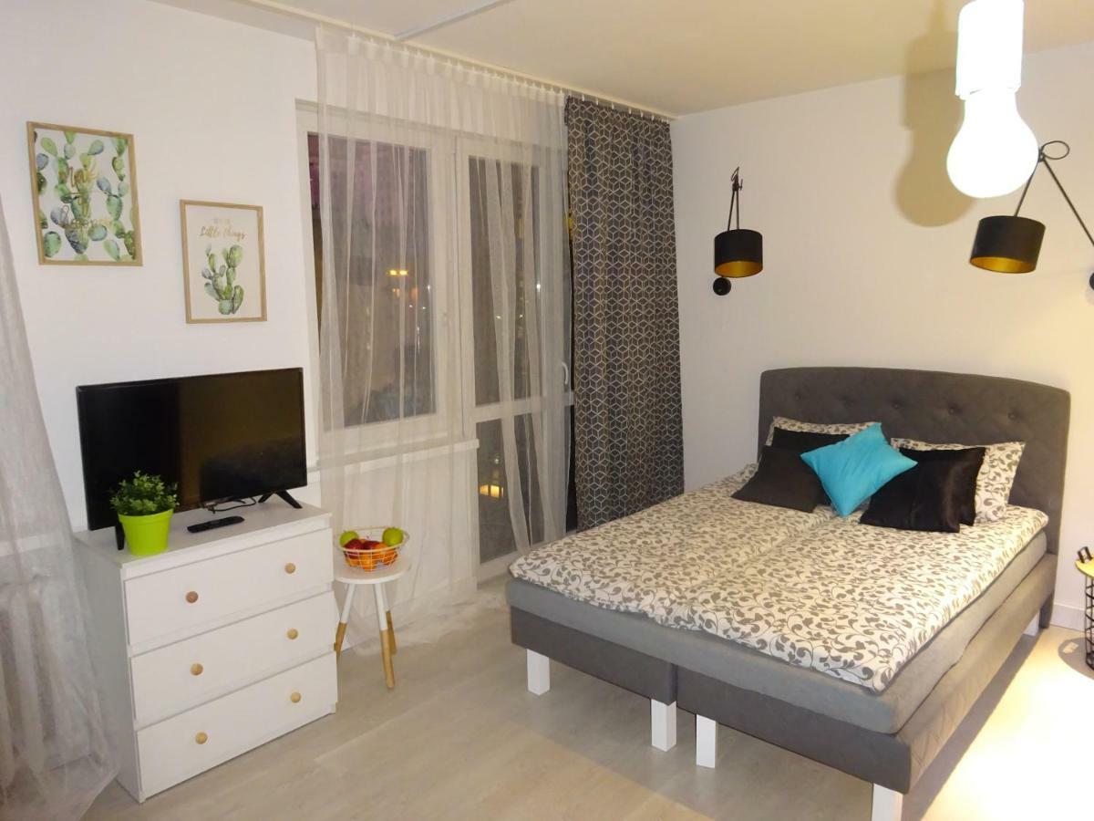 Apartament Nikola Varşova Dış mekan fotoğraf
